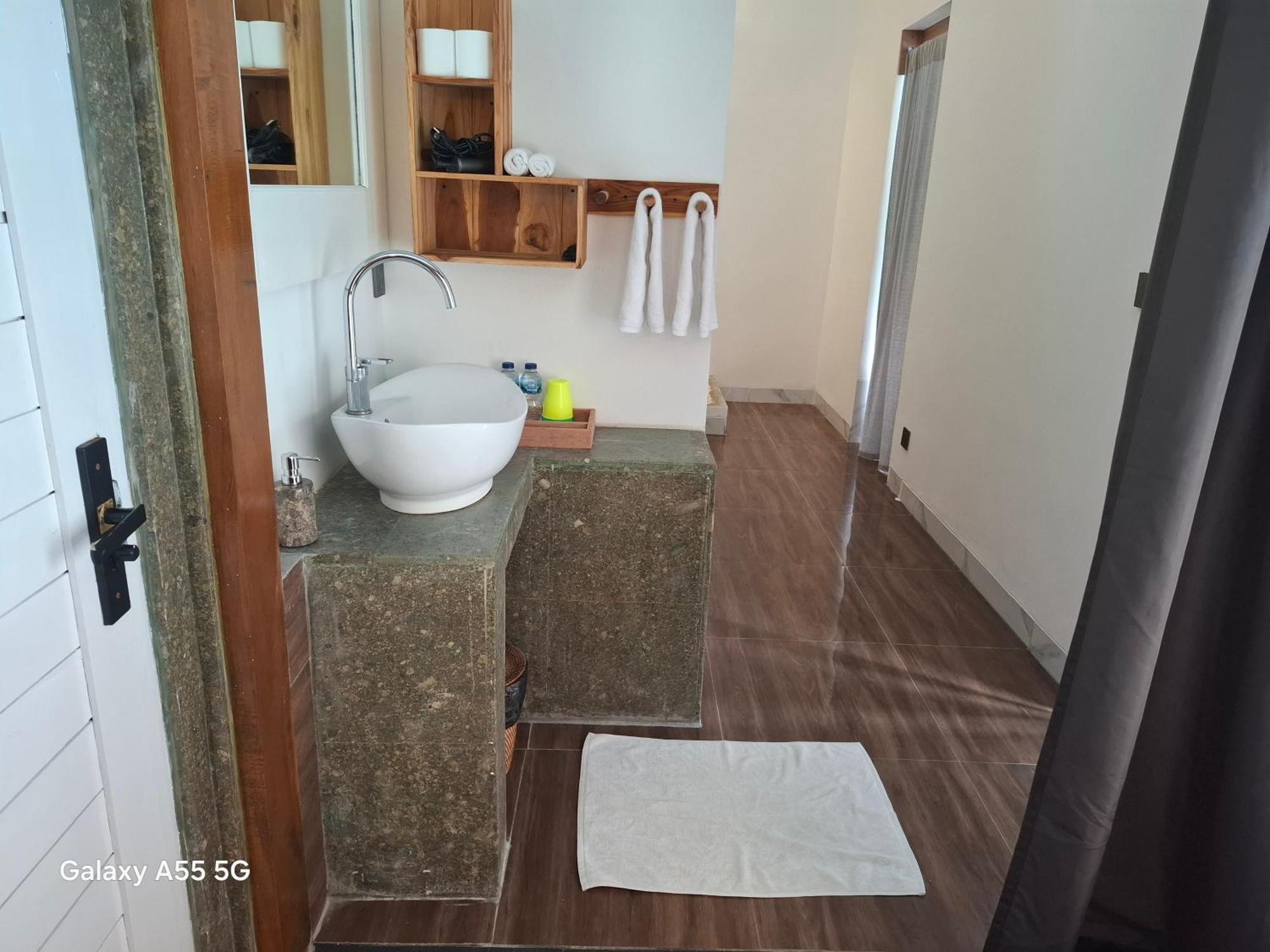 Villa Giyor Lembongan Zewnętrze zdjęcie